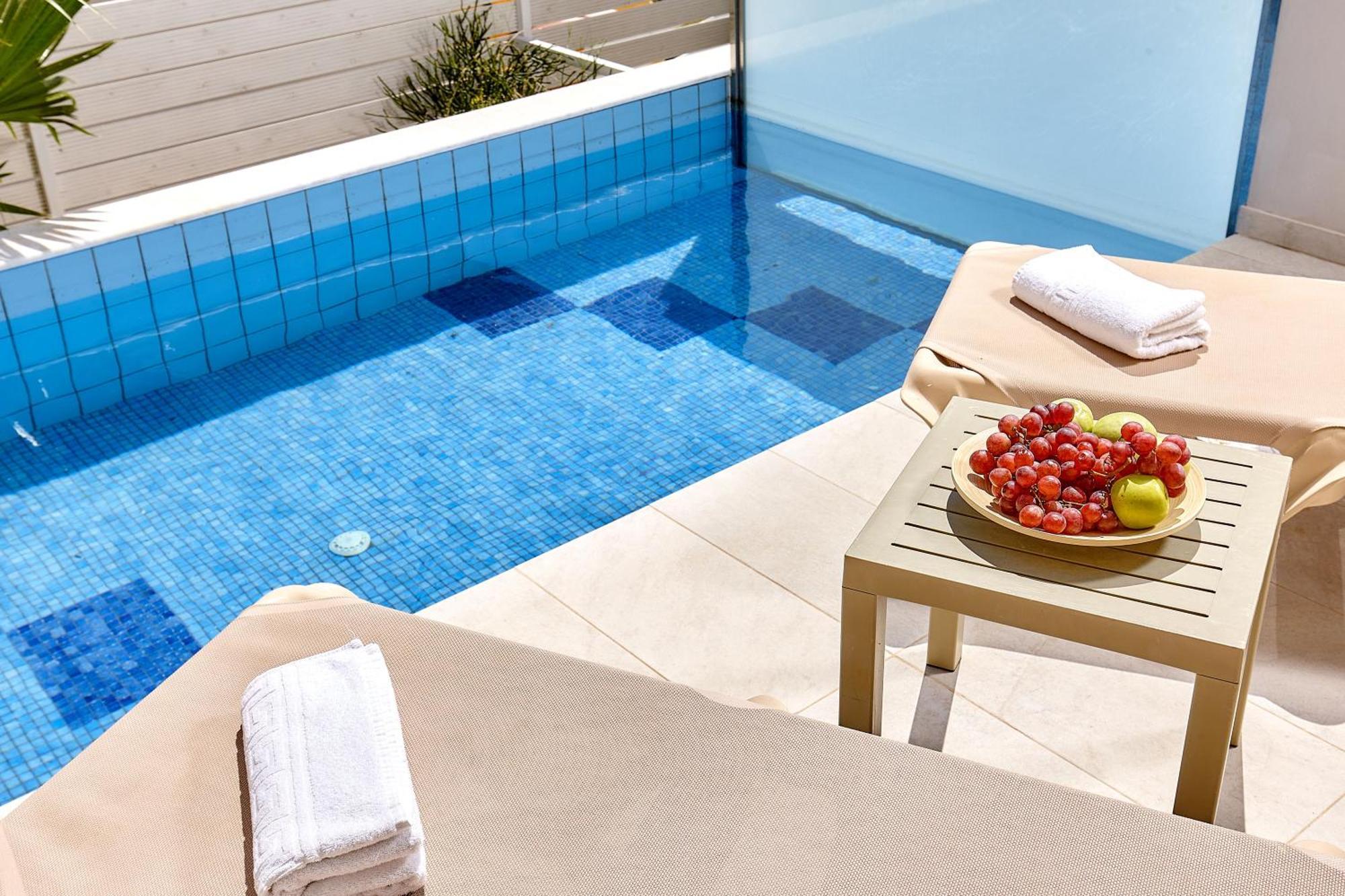 St Constantin Sea Hotel & Spa Resort Gouves Exterior photo