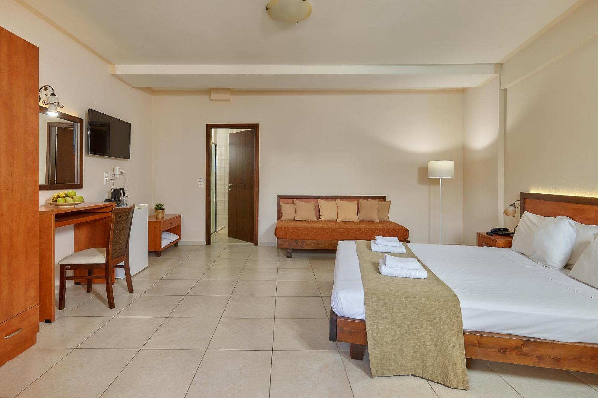St Constantin Sea Hotel & Spa Resort Gouves Exterior photo